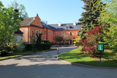 Žampach arboretum - vnitřní areál - jaro (4)