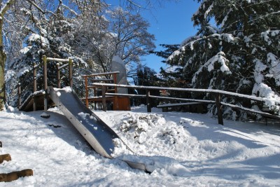 Žampach arboretum -vnitřní areál - herní prvky (5)