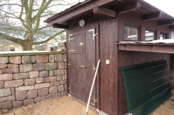 2016 Stavba chlívku - přístřeší s výběhem pro chov domácích zvířat (dokončeno 9.12. 2016)