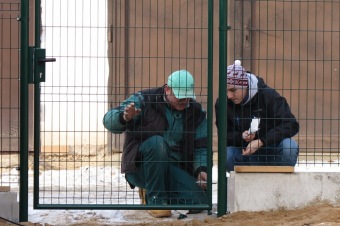 2016 Stavba chlívku - přístřeší s výběhem pro chov domácích zvířat (dokončeno 9.12. 2016)