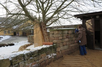 2016 Stavba chlívku - přístřeší s výběhem pro chov domácích zvířat (dokončeno 9.12. 2016)