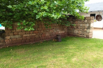 2016 Stavba chlívku - přístřeší s výběhem pro chov domácích zvířat (dokončeno 9.12. 2016)