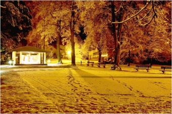 2016 Noční vánoční fotografie z areálu domova (J. Dostálek)