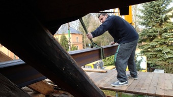 2017 Rekonstrukce objektu Na Výsluní pro specializovanou službu pro děti a mladé dospělé (4.4. 2017)