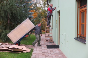 24.10. 2017 Dokončuje se vnitřní vybavení v budově Na Výsluní pro zahájení specializované služby.