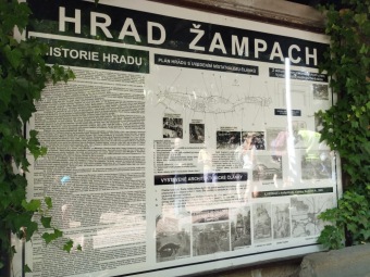 2023 Archeologické léto - prohlídka hradu Žampach (20.7.)