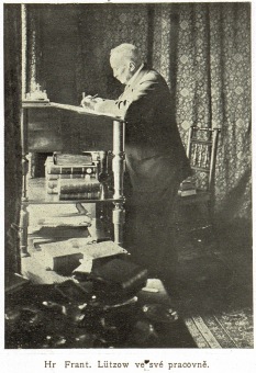 Výřezy fotografií Světozoru r. 1911, zdroj: Moravská zemská digitální knihovna